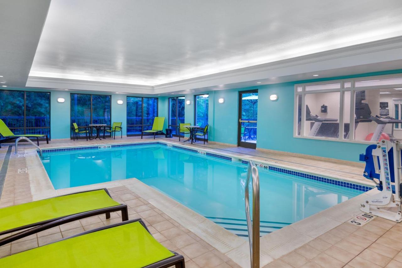 Springhill Hotel 3*